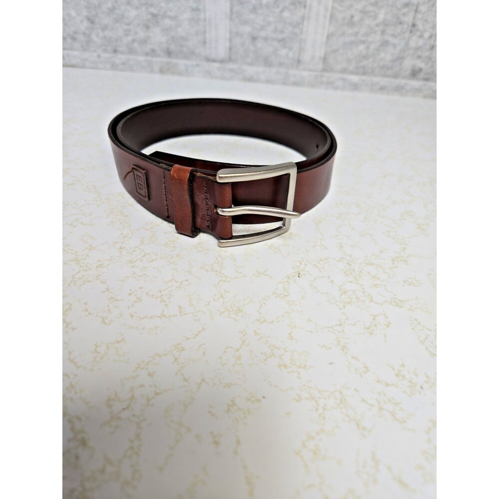 Eddie Bauer Leather Belt Size 40 VGC Madd in USA